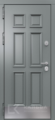 Фото №2 «Металлическая дверь графит с отбойником и светлая панель для квартиры №530»