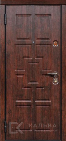 Фото №2 «Входная дверь тёмная снаружи светлая МДФ внутри для квартиры №23»