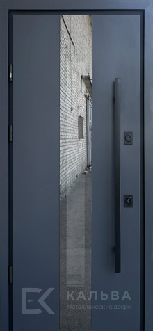 Фото №2 «Металлическая дверь графит со стеклом и МДФ венге модерн №5»