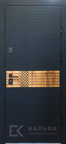 Фото «Стальная дверь графит с золотой вставкой белая панель с патиной №17»