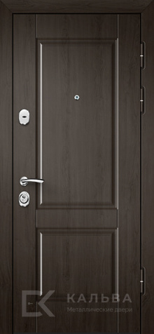 Фото «Входная дверь тёмный дуб с филенкой и светлой вставкой №38»