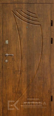 Фото «Железная дверь орех с волной и тёмным меандром №20»